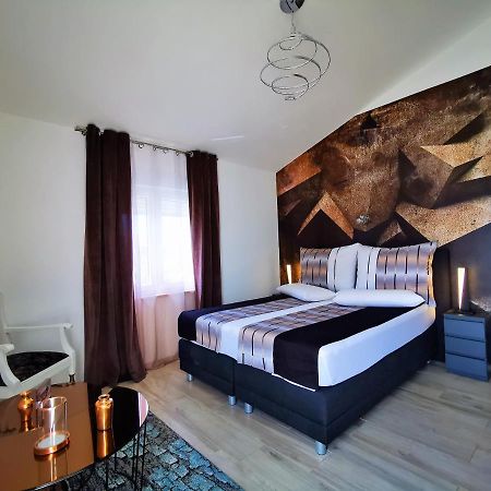 Apartments Petar Pan Фажана Экстерьер фото