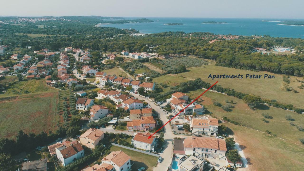 Apartments Petar Pan Фажана Экстерьер фото
