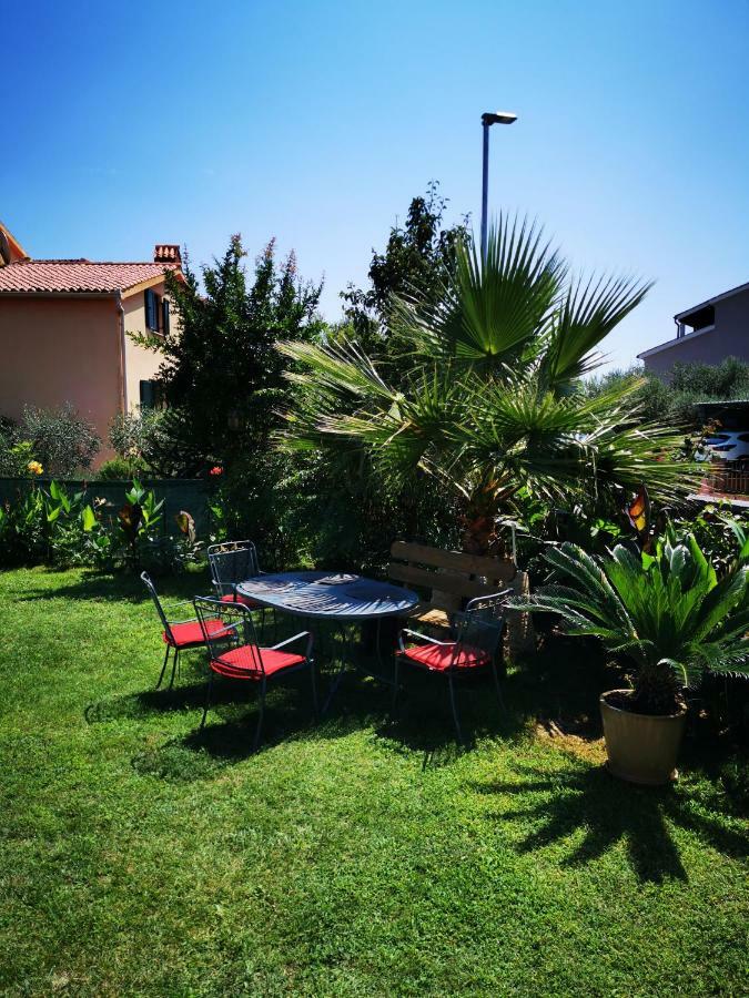 Apartments Petar Pan Фажана Экстерьер фото